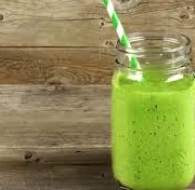 nutricion-dietista-control-peso-malaga-vanesa-delgado-recetas-saludables-batido-verde01